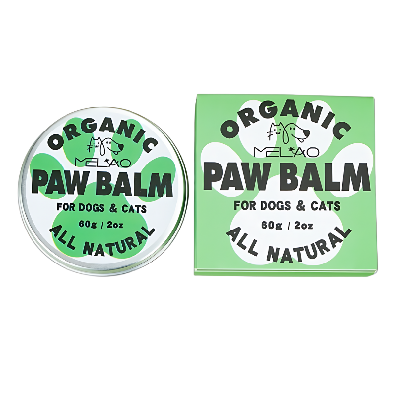 Balsam Organic Pentru Lăbuțe Pentru Câini și Pisici Cutie verde și albă cu balsam organic pentru lăbuțe, natural, 60g, pentru calmarea și protejarea lăbuțelor.